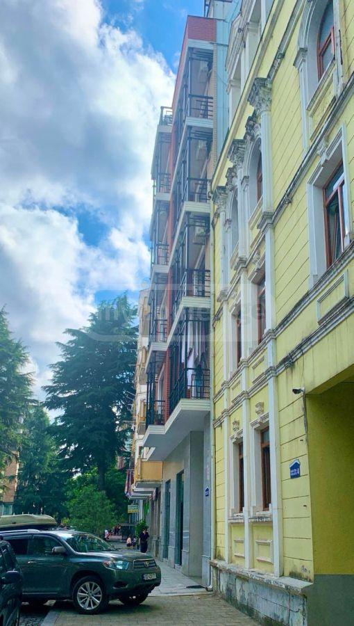 2-Room Apartment For Daily Rent In Batumi, Parnavaz Mepe St, 54, 45 M² — 140 ₾ Per Day view 10