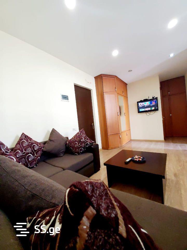 2-Room Apartment In Tbilisi, Sandro Eulis Kucha, 45 M², Is Available For Daily Rent For 50 ₾ view 4