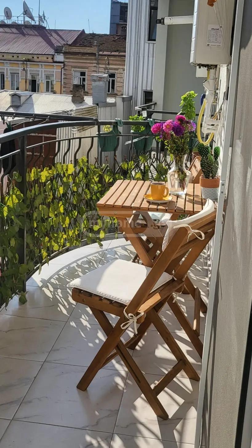 2-Room Apartment For Daily Rent In Batumi, Luka Asatiani St, 13, 42 M² — 250 ₾ Per Day view 10