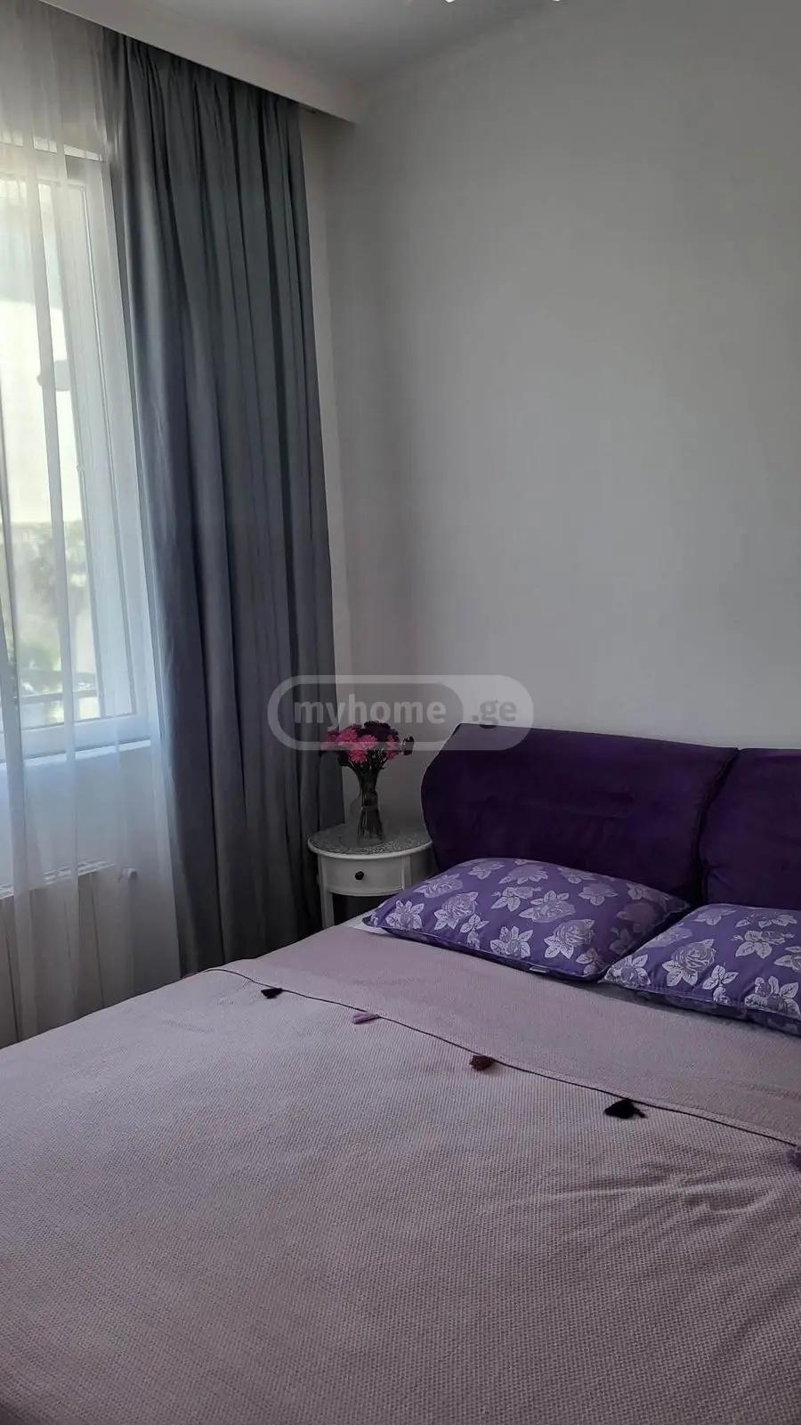 2-Room Apartment For Daily Rent In Batumi, Luka Asatiani St, 13, 42 M² — 250 ₾ Per Day view 6