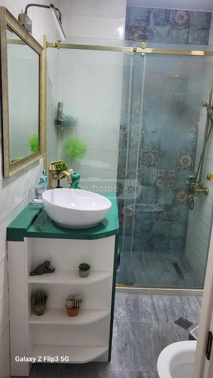 2-Room Apartment For Daily Rent In Batumi, Luka Asatiani St, 13, 42 M² — 250 ₾ Per Day view 9