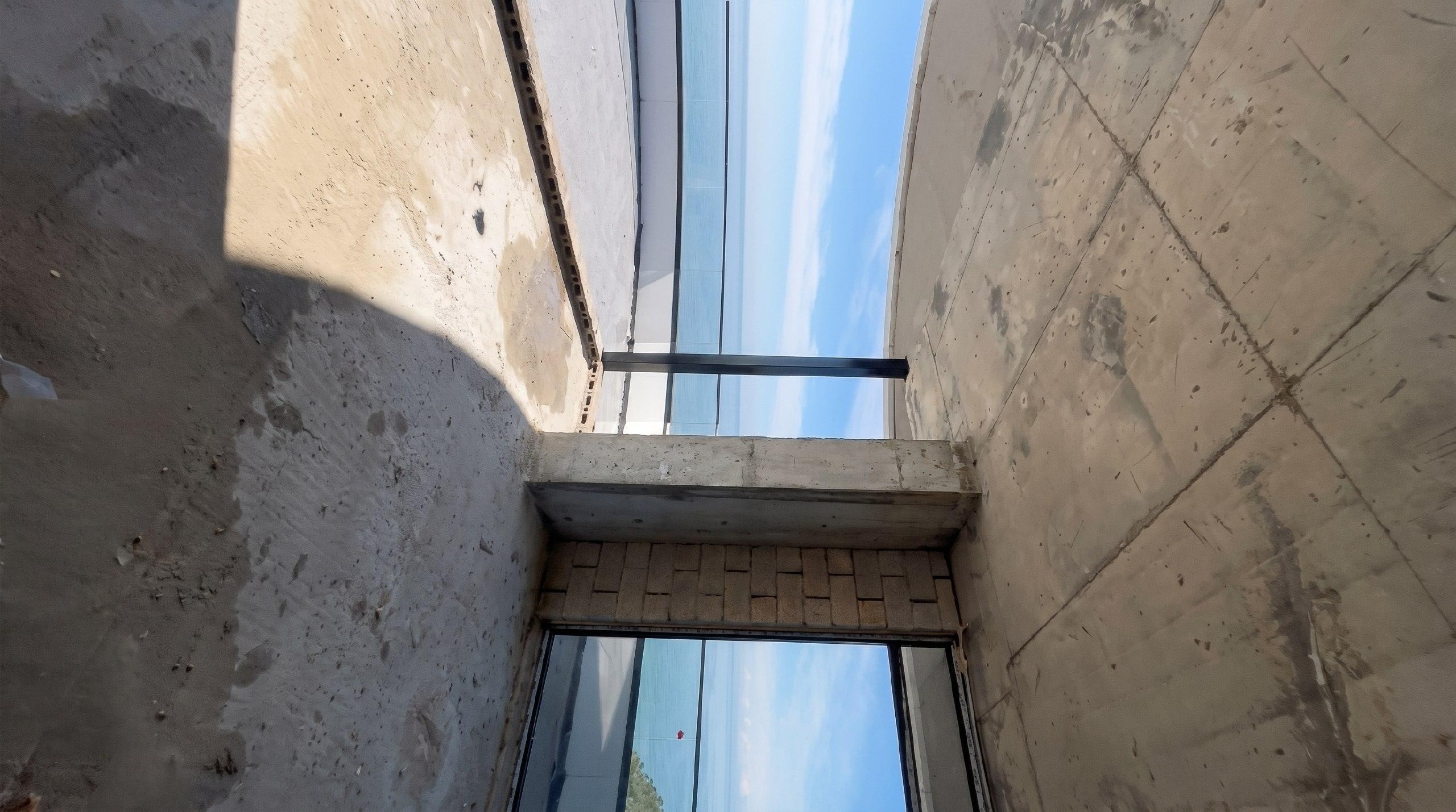 Studio Apartment For Sale view 3