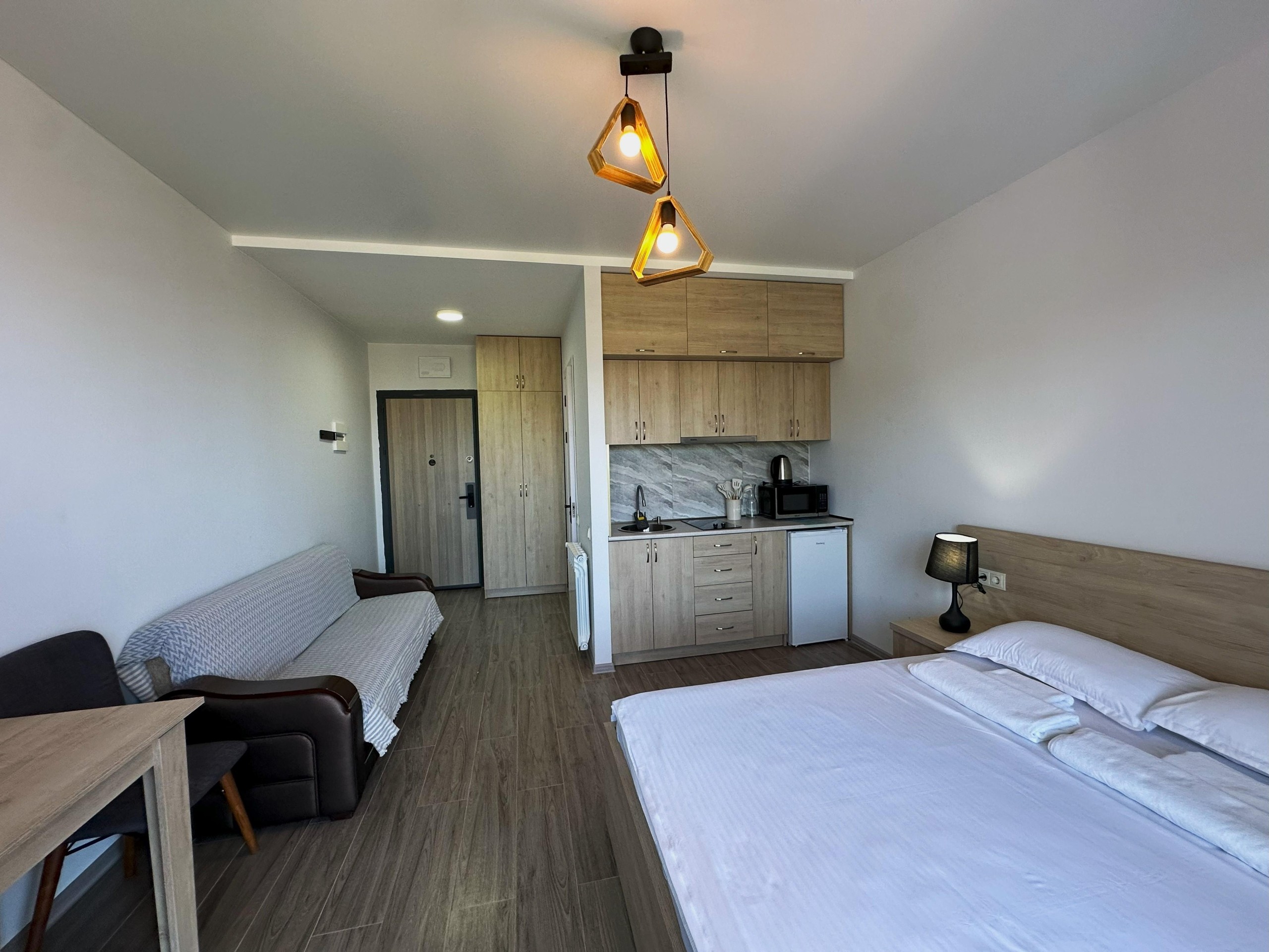 Studio Apartment For Daily Rent In Batumi, Green House, 32 M² — 159 ₾ Per Day view 2