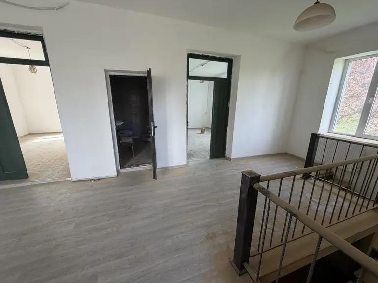 Krtsanisi-Shindisi: 5-Room House, 255.8 M² | Korter.Ge view 6