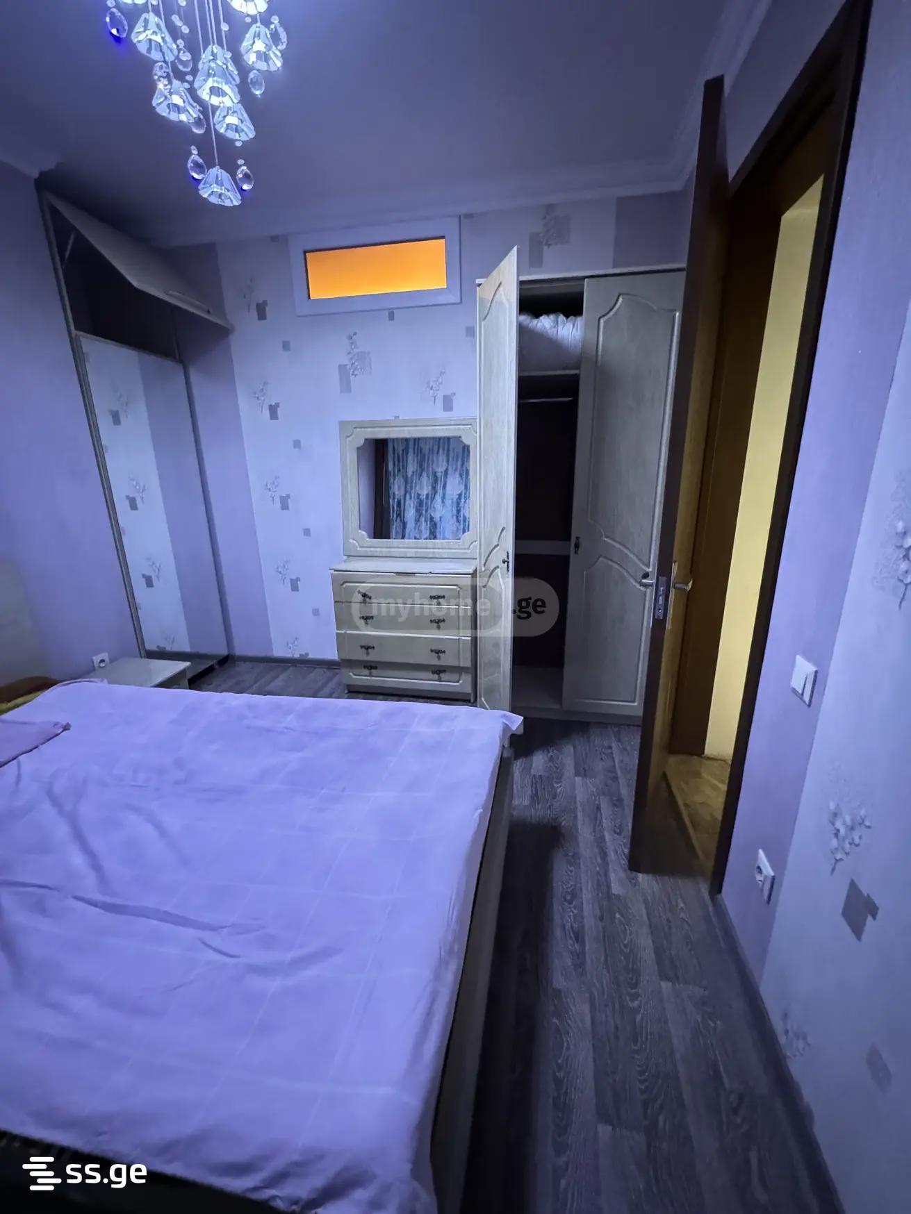 5-Room Apartment For Daily Rent In Batumi, Tengiz Makatsaria St, 9, 150 M² — 290 ₾ Per Day view 25