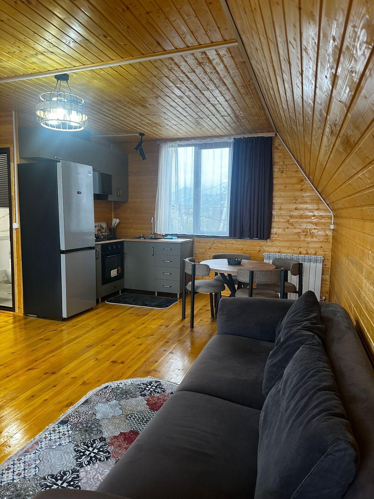3-Room House In Kobuleti, David Aghmashenebeli Ave, 16, 80 M², Is Available For Daily Rent For 180 ₾ view 1