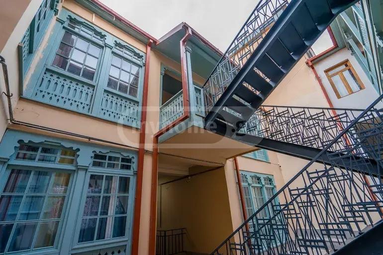 Hovanes Tumaniani St, 7: 10-Room Commercial Property, 280.0 M² | Korter.Ge view 3