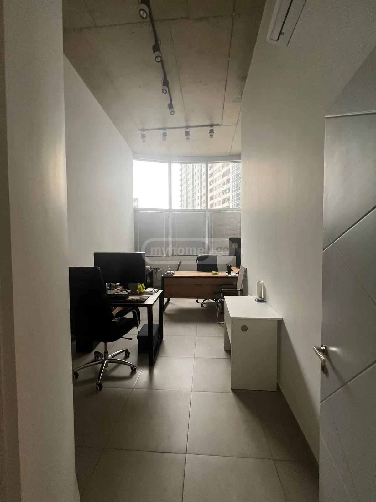 Commercial Property For Rent: 230 M² In Batumi, Iusup Kobaladze St – $4,000 view 7