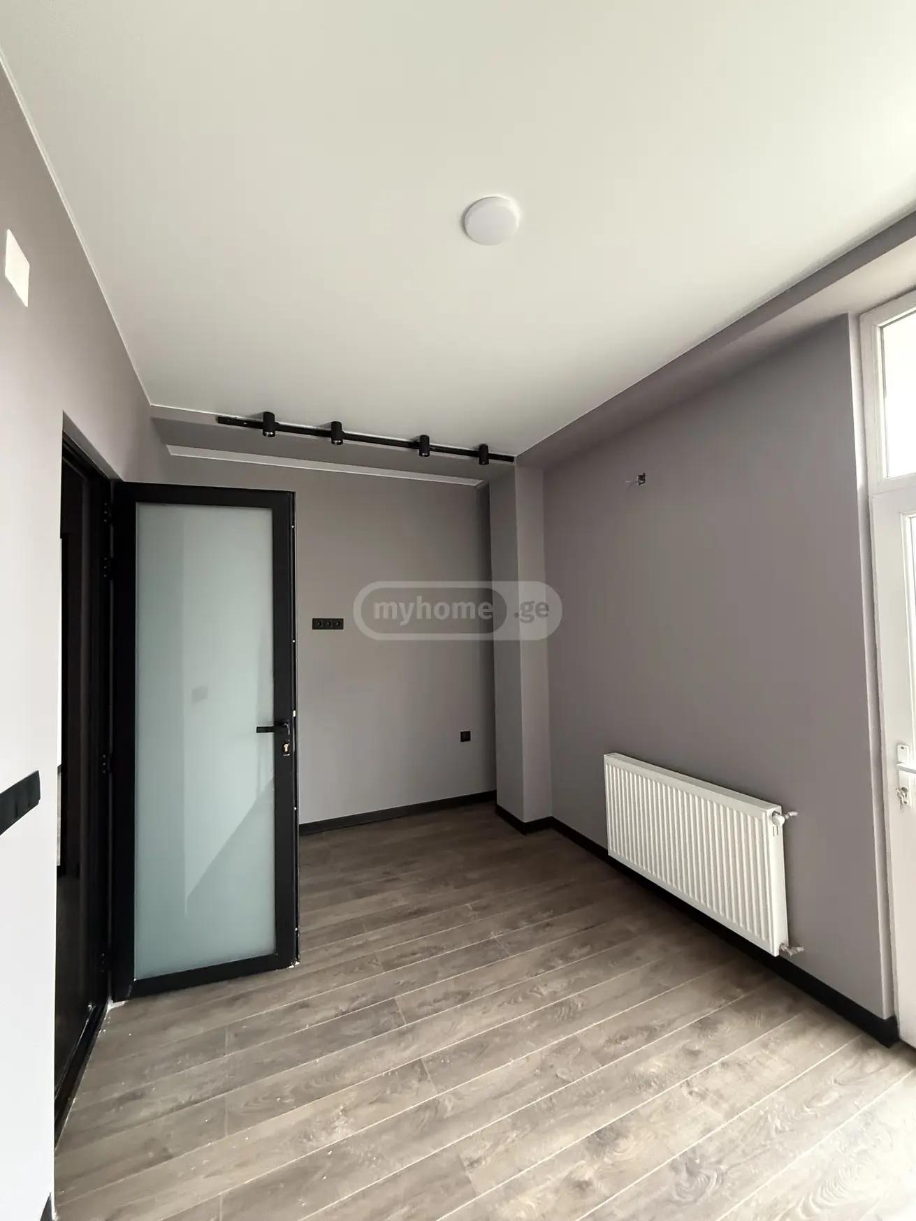 Commercial Property For Rent: 212 M² In Batumi, Petre Melikishvili St – $2,500 view 13