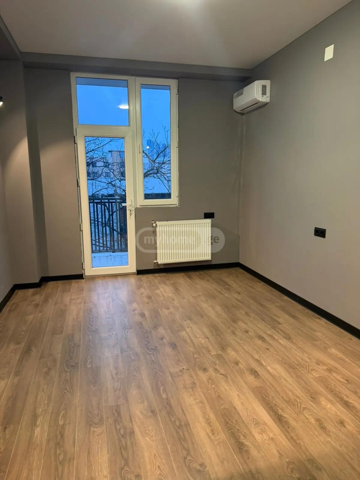 Commercial Property For Rent: 212 M² In Batumi, Petre Melikishvili St – $2,500 view 9