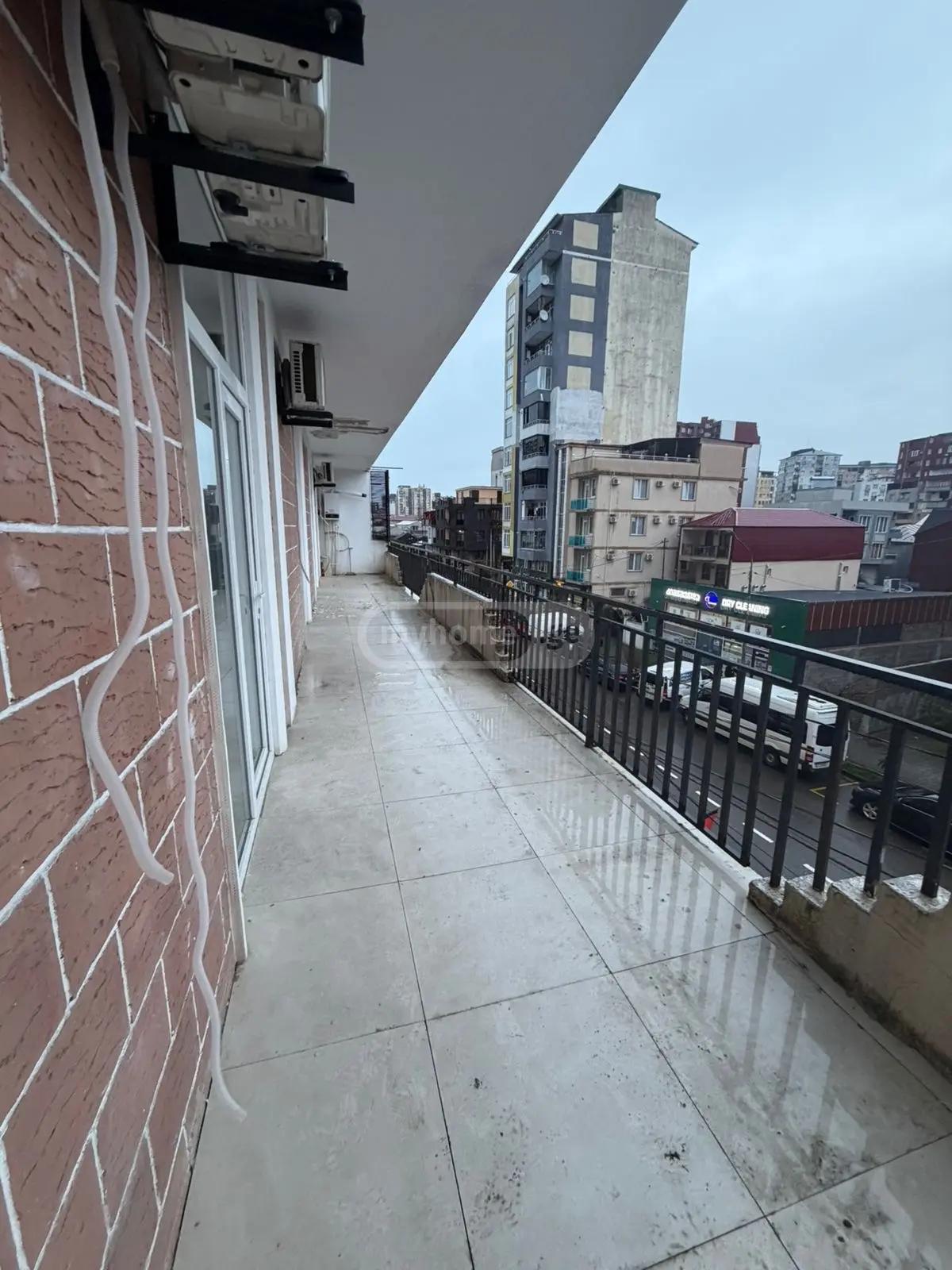 Commercial Property For Rent: 212 M² In Batumi, Petre Melikishvili St – $2,500 view 1