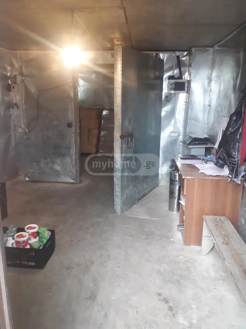 Commercial Property For Rent: 250 M² In Batumi, Oshki St, 2a – $1,750 view 3