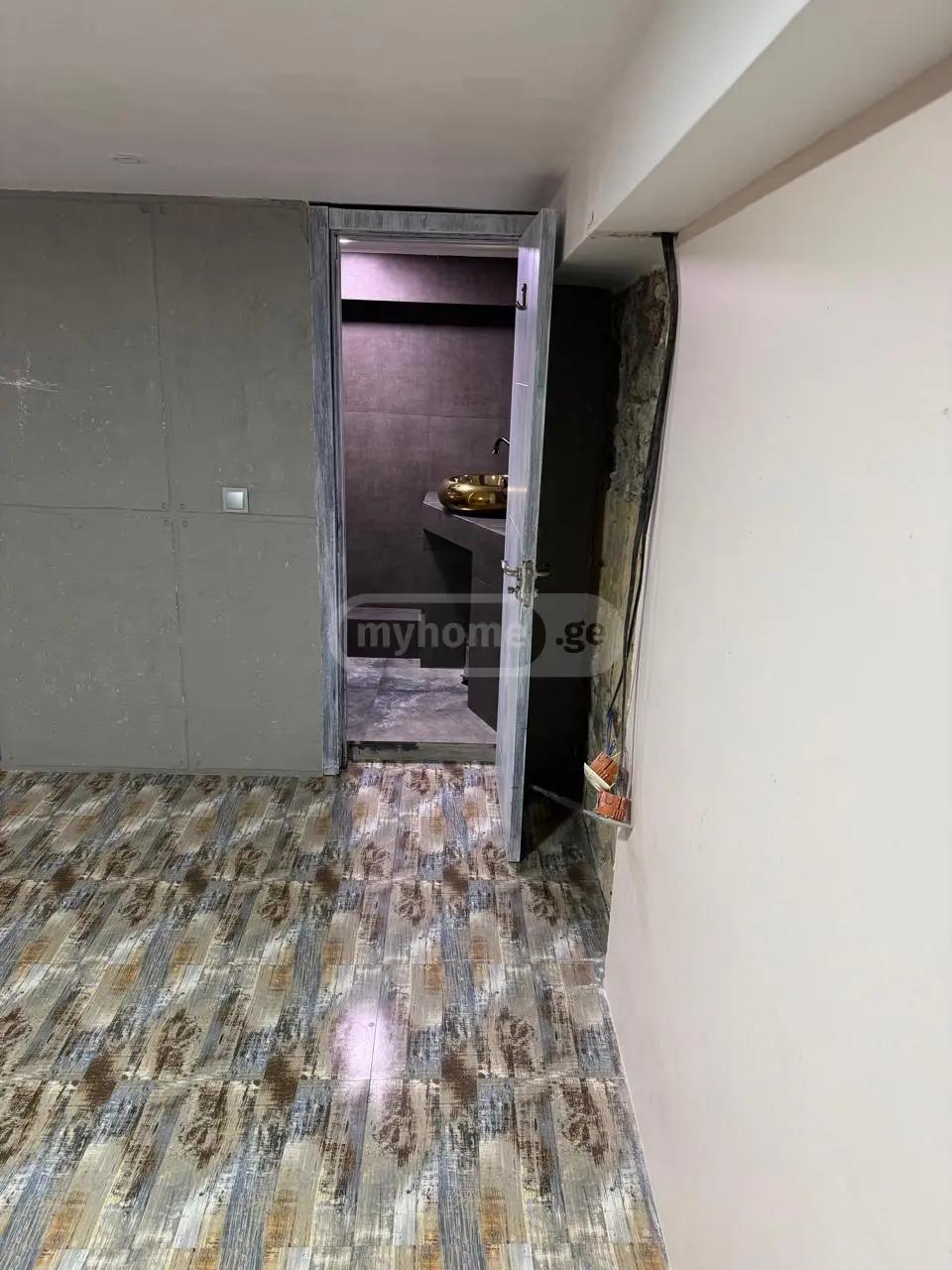 Commercial Property For Rent: 84 M² In Batumi, Kutaisi St, 3 – $1,700 view 5