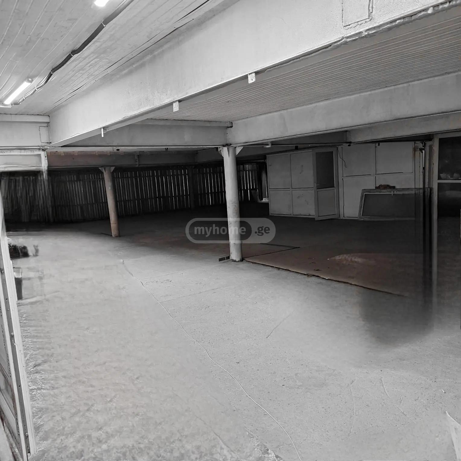 Commercial Property For Rent: 700 M² In Batumi, Petre Bagrationi St – $1,120 view 2