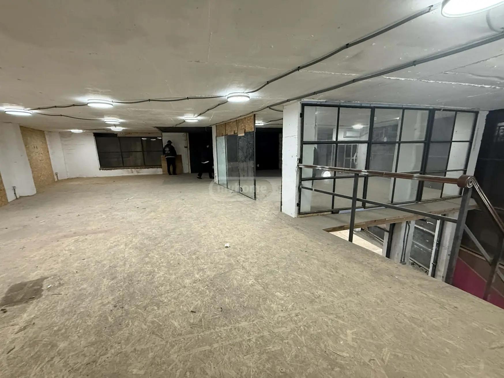 Commercial Property For Rent: 300 M² In Batumi, Luka Asatiani St – $1,114 view 8