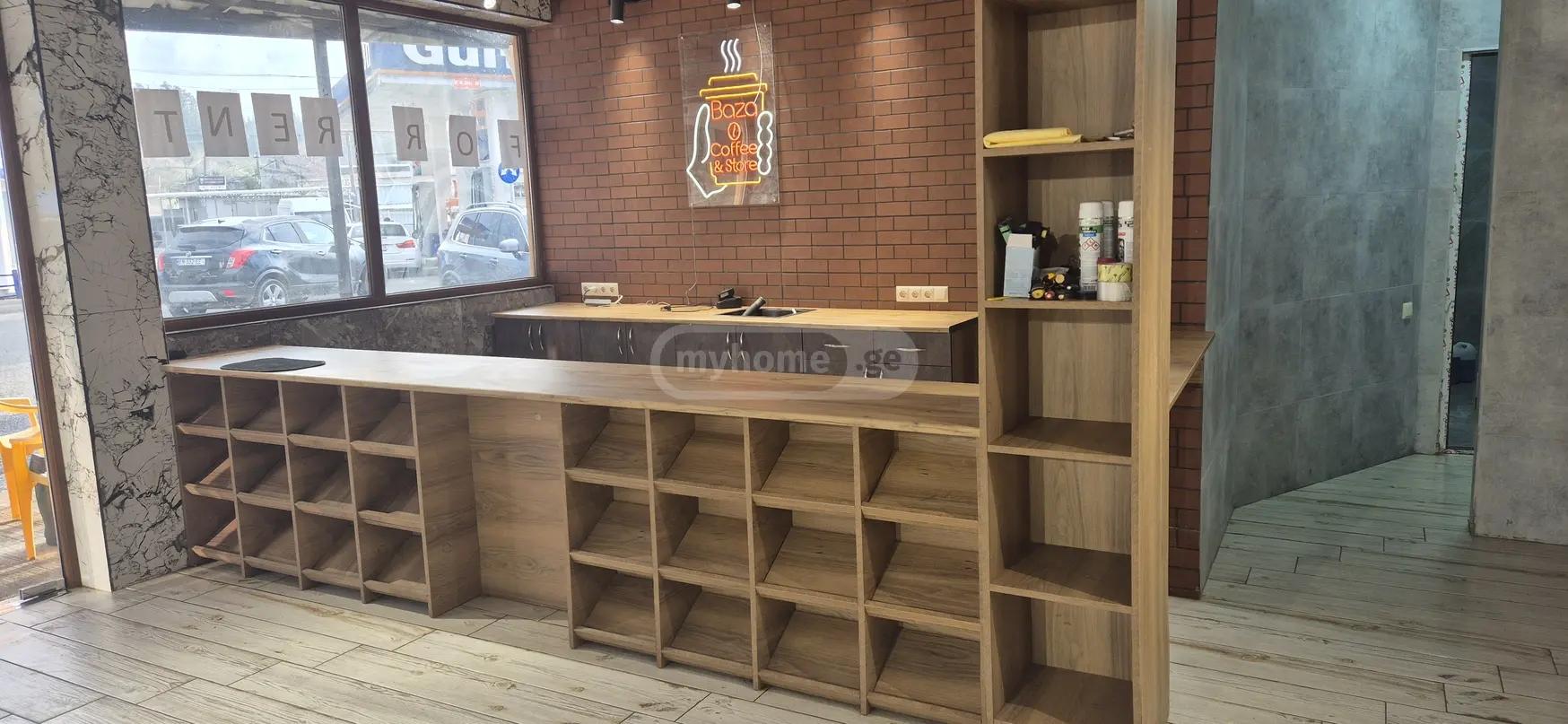 Commercial Property For Rent: 100 M² In Batumi, Tamar Mepe 1st Lane – $1,114 view 1