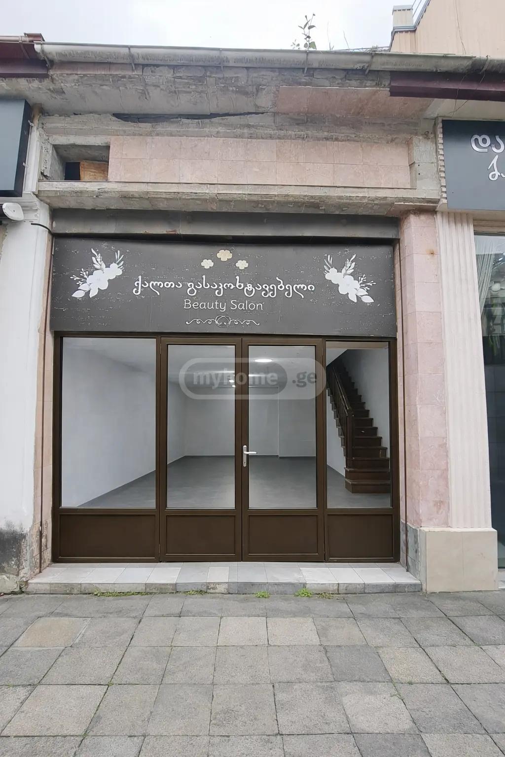 Commercial Property For Rent: 56.0 M² In Batumi, Zviad Gamsakhurdia St – $1,000 view 1