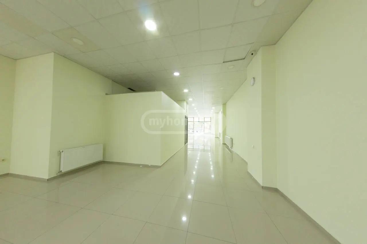 Commercial Property For Rent: 588 M² In Batumi, Petre Bagrationi St – $4,000 view 4