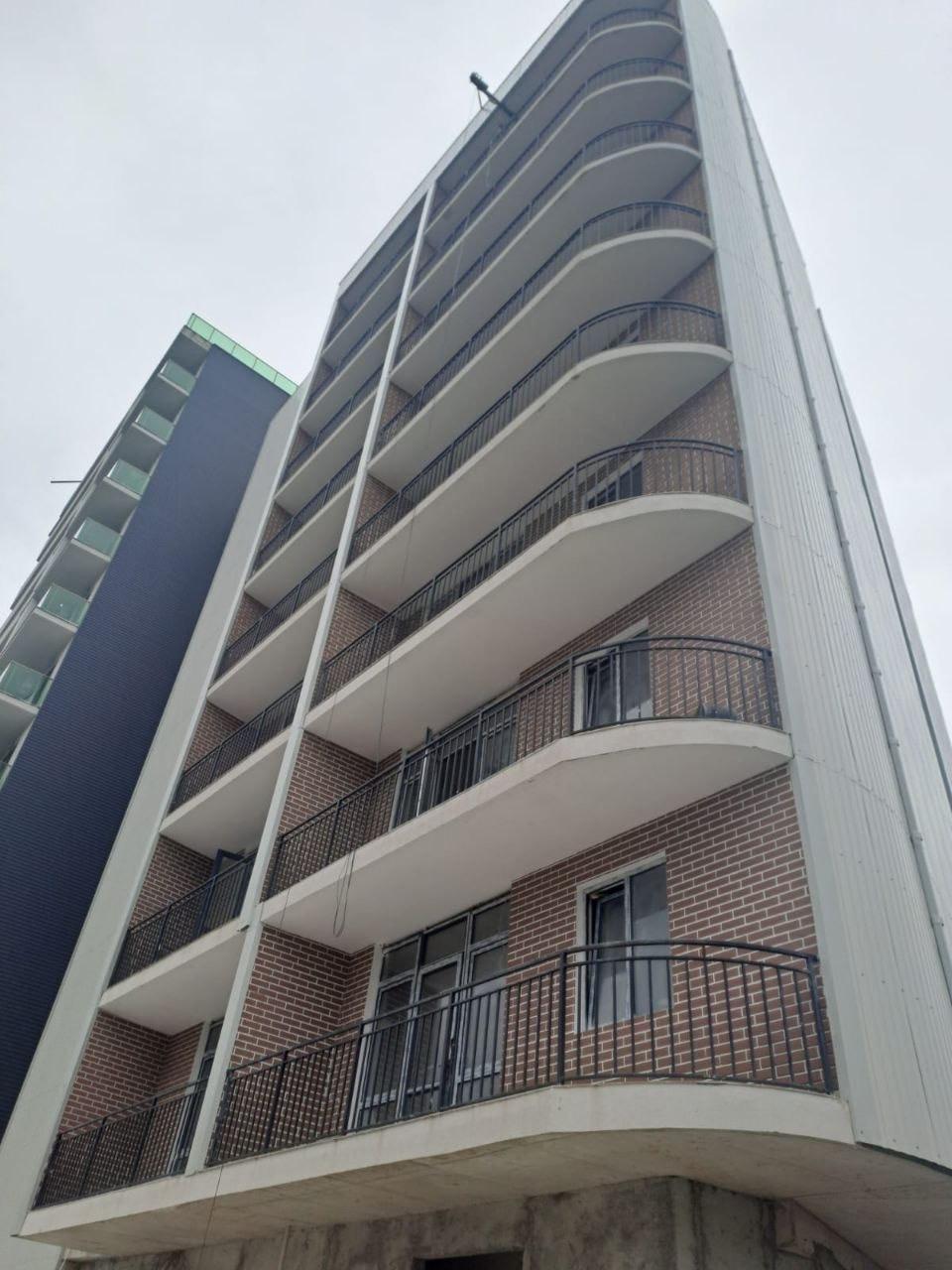 Studio Apartment For Sale view 3