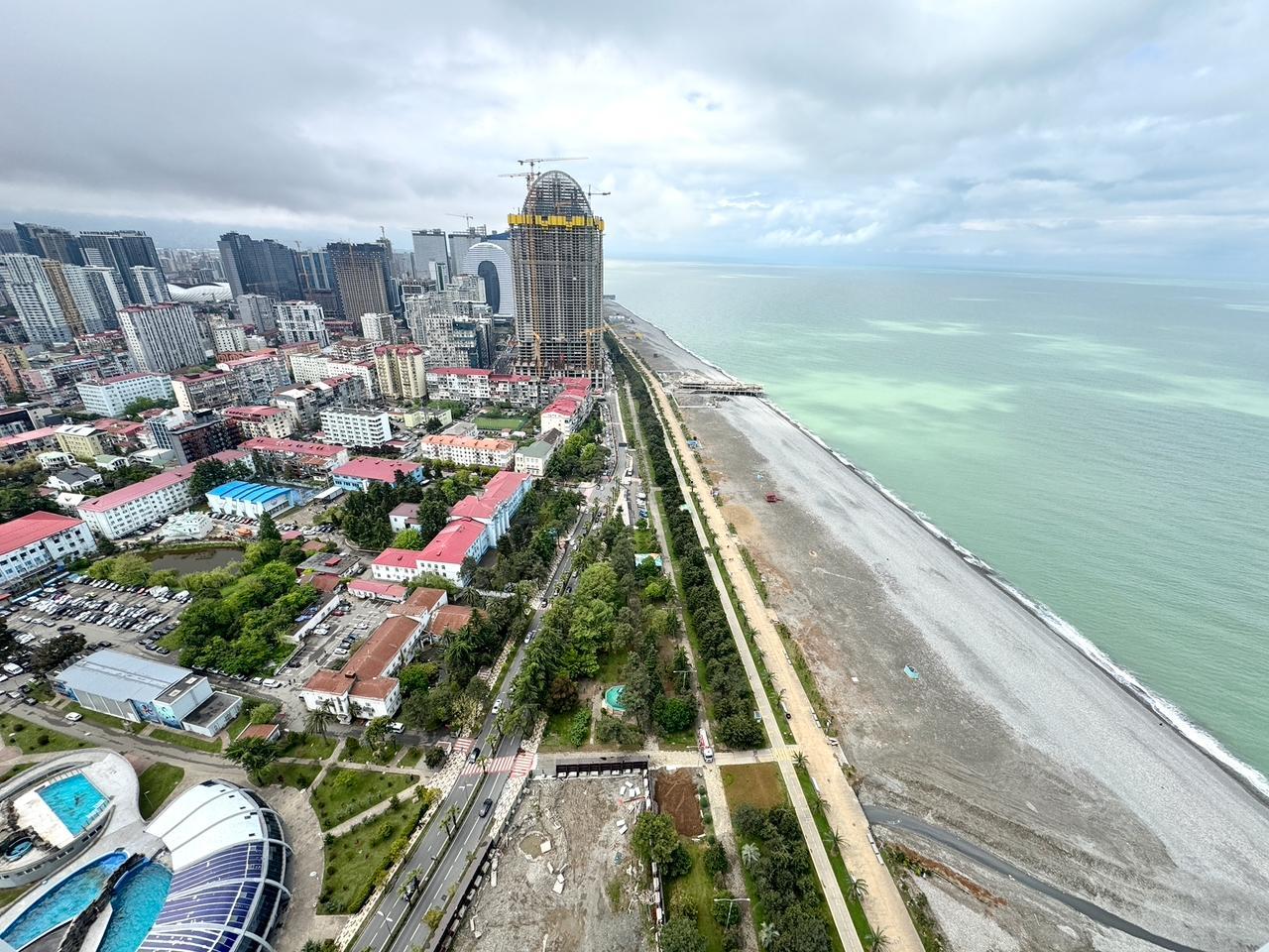 Studio Apartment For Sale view 3