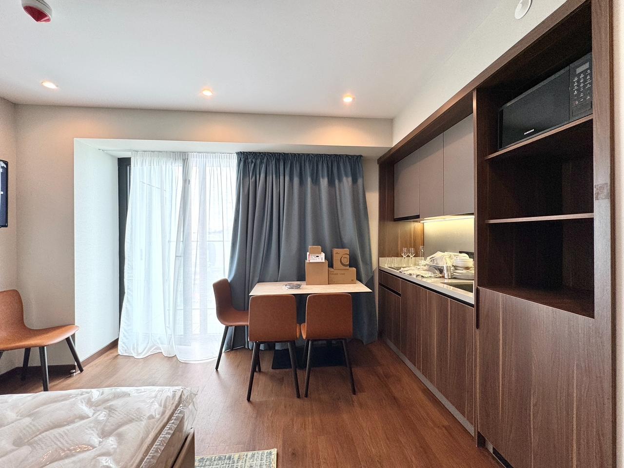 Studio Apartment For Sale view 11
