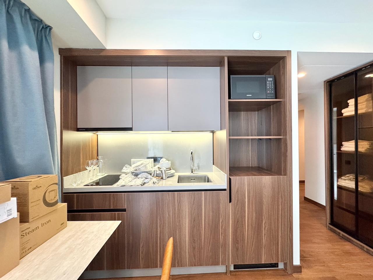 Studio Apartment For Sale view 7