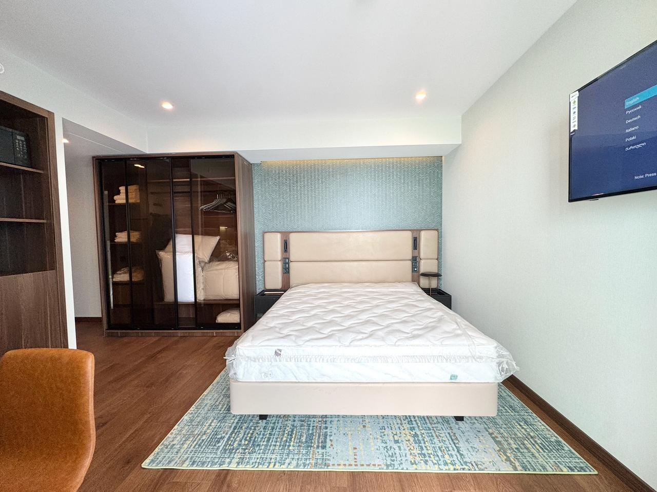 Studio Apartment For Sale view 1