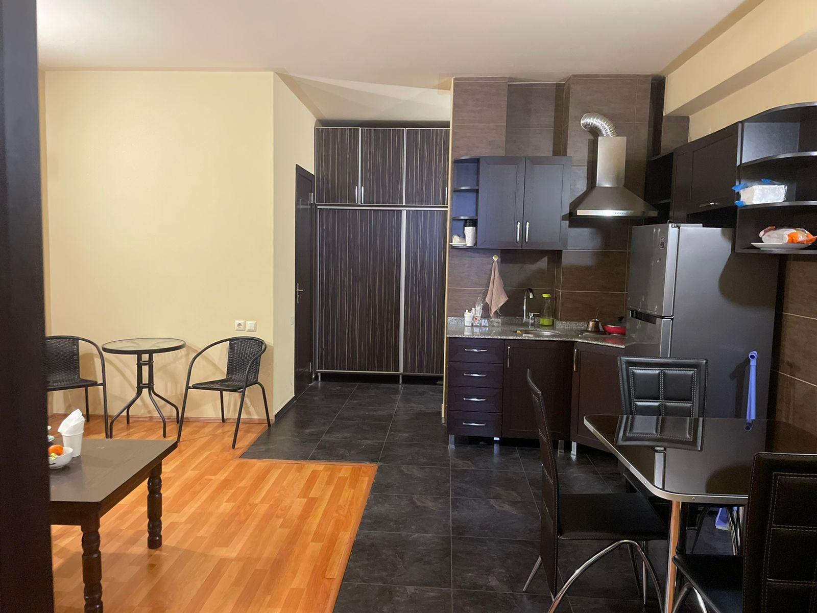 3-Room Apartment For Sale In Batumi, Alexander Kazbegi St, 5/7 view 6