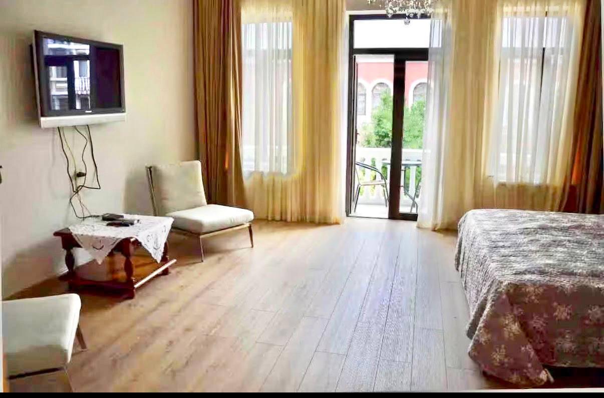 4-Room Apartment For Rent In Batumi, Memed Abashidze St, 51 view 9