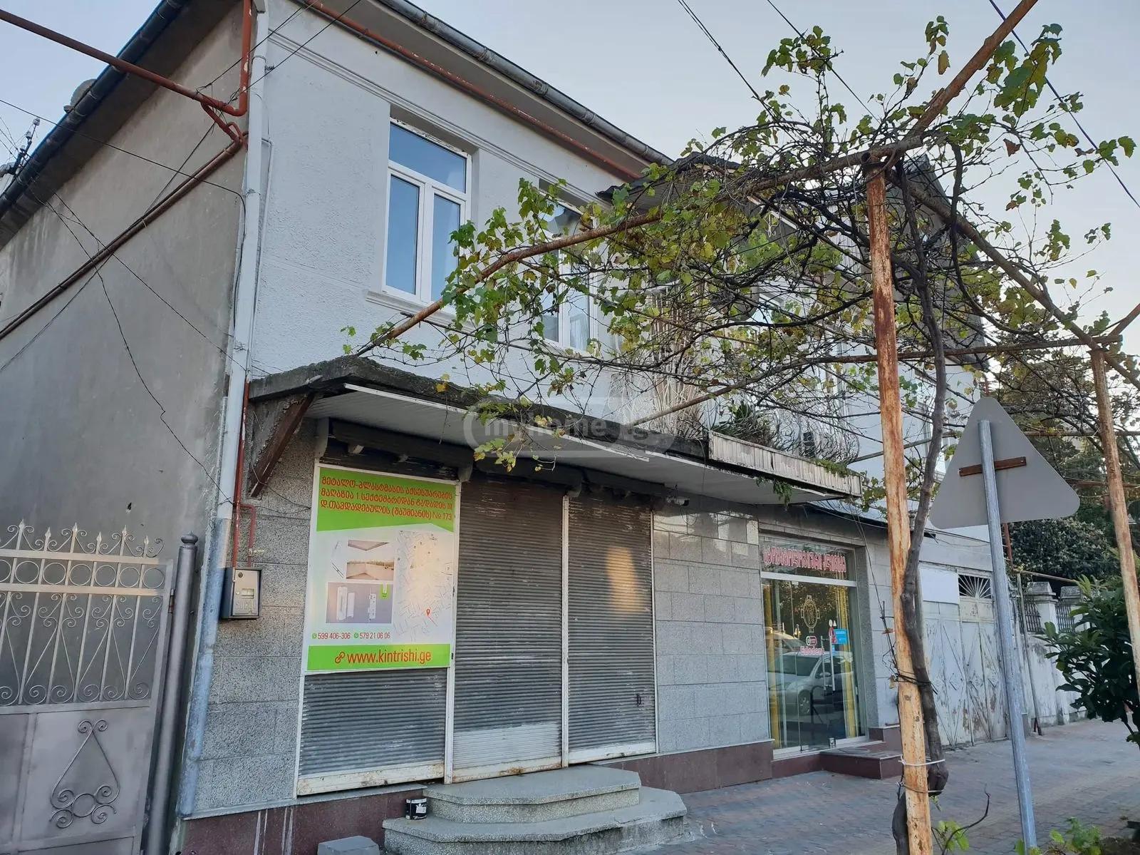 10-Room House For Sale In Batumi, Vazha-Pshavela St view 1