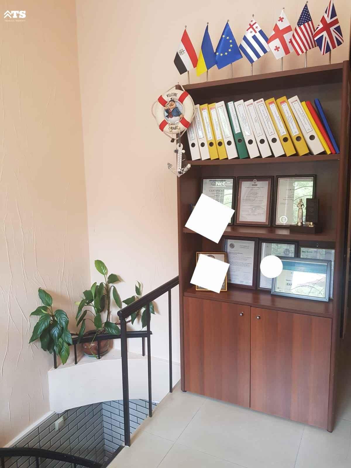 Commercial Property For Rent: 30 M² In Batumi, Luka Asatiani St, 5 – $600 view 3