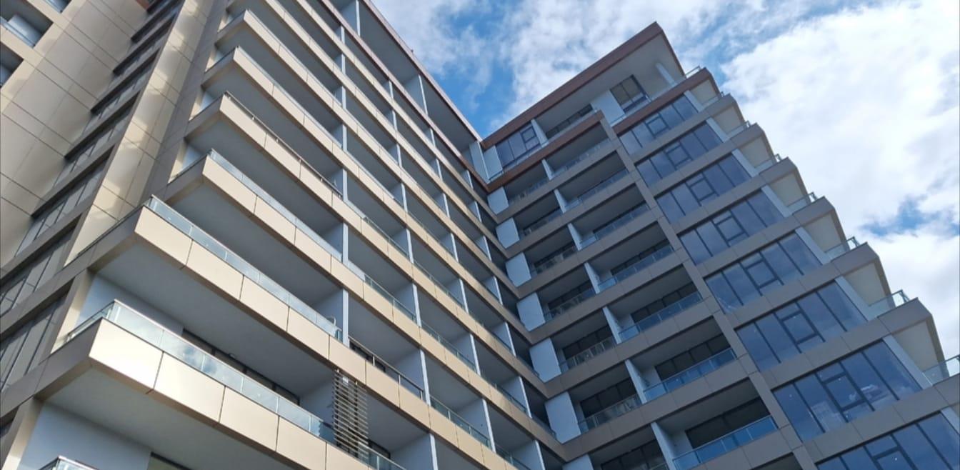 Studio Apartment For Sale view 4