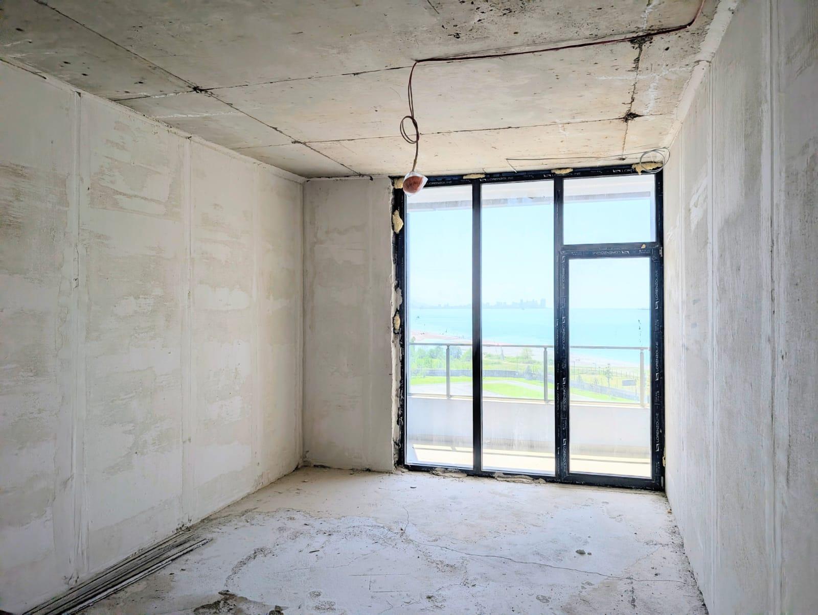 Studio Apartment For Sale view 8
