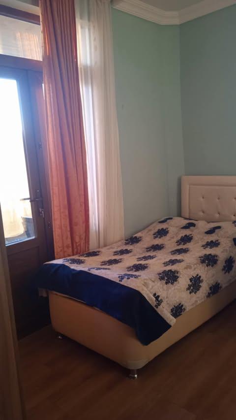 10-Room House In Batumi, Amaghleba St, 20, 200 M², Is Available For Daily Rent For 450 ₾ view 10