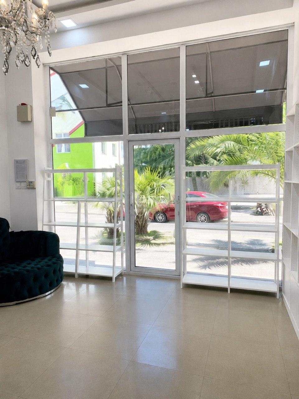 Commercial Property For Rent: 65 M² In Batumi, Parnavaz Mepe St, 104 – $1,400 view 4