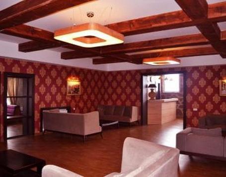 Продажа 28-BR Cottage в In Gudauri, Mtskheta Stepantsminda Larsi, 1 view 4