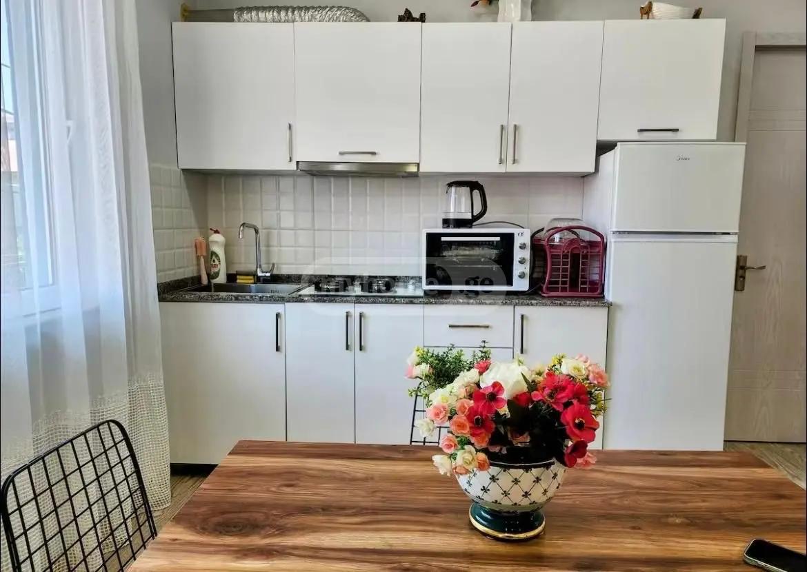 3-Room House In Batumi, Tsminda Evdemoz Pirveli (Diasamize) St, 2, 71 M², Is Available For Daily Rent For 350 ₾ view 8