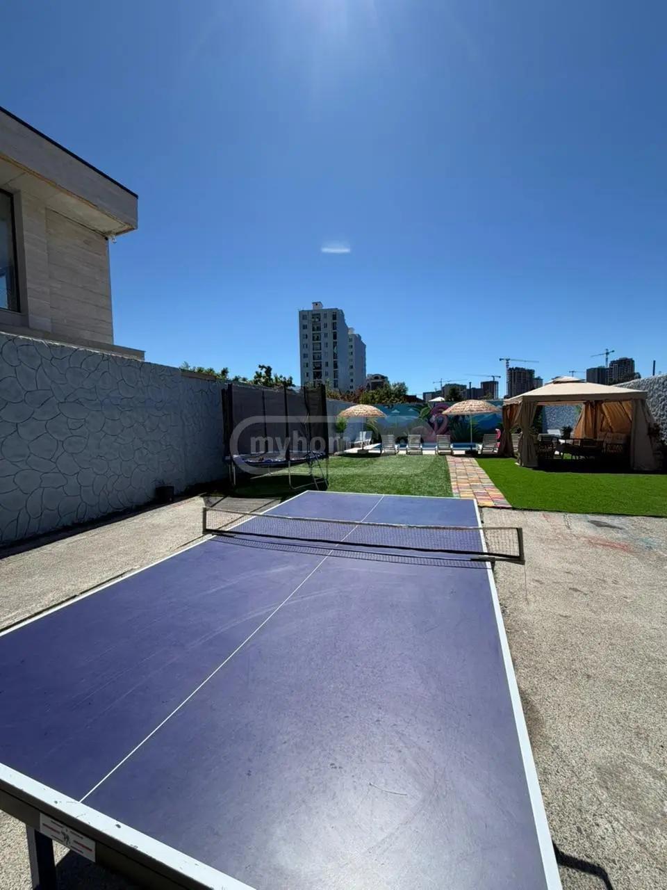 3-Room House In Batumi, Tsminda Evdemoz Pirveli (Diasamize) St, 2, 71 M², Is Available For Daily Rent For 350 ₾ view 3