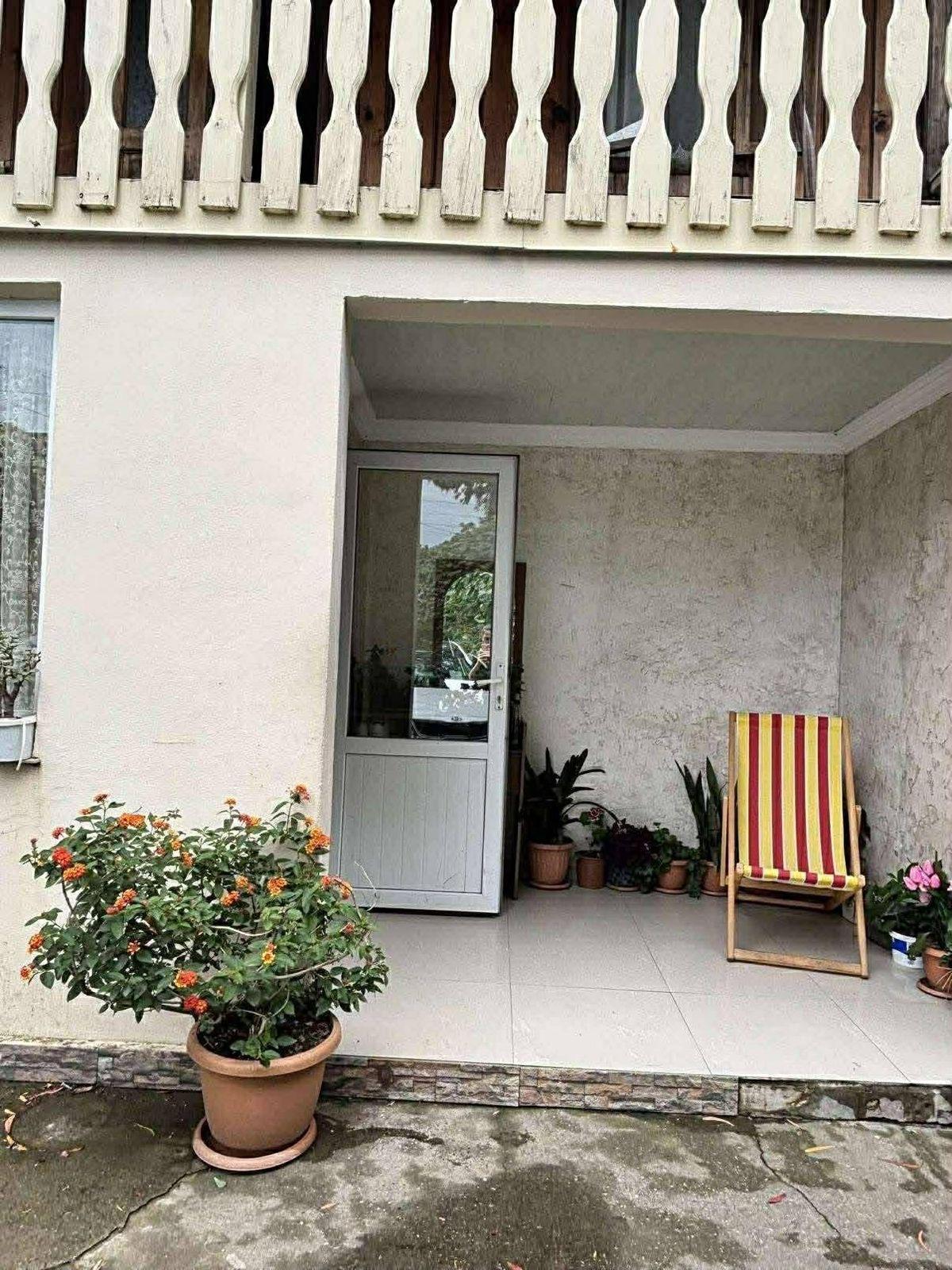 5-Room House For Rent In Batumi, Machakhela St, 35 view 2