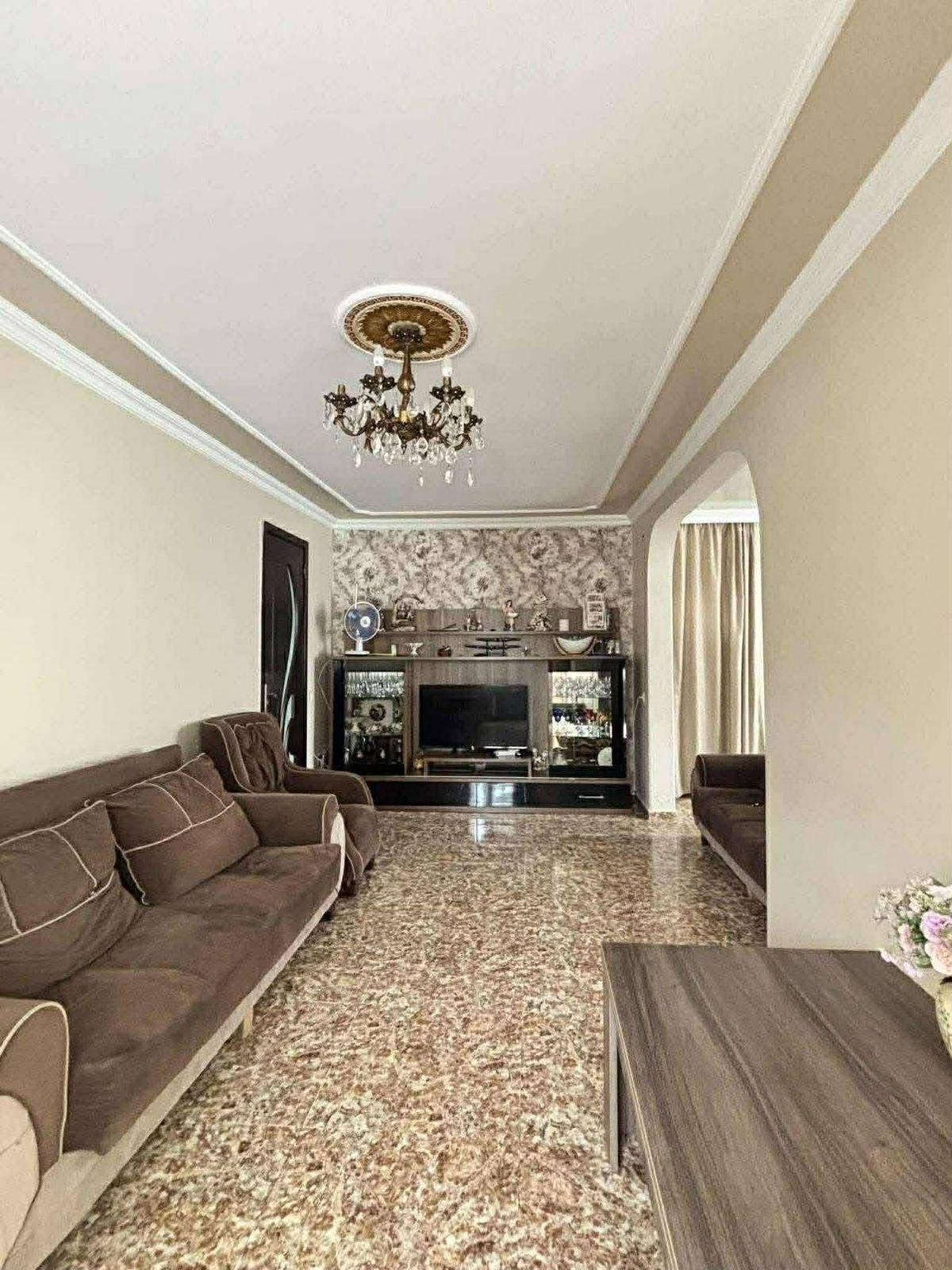 5-Room House For Rent In Batumi, Machakhela St, 35 view 6