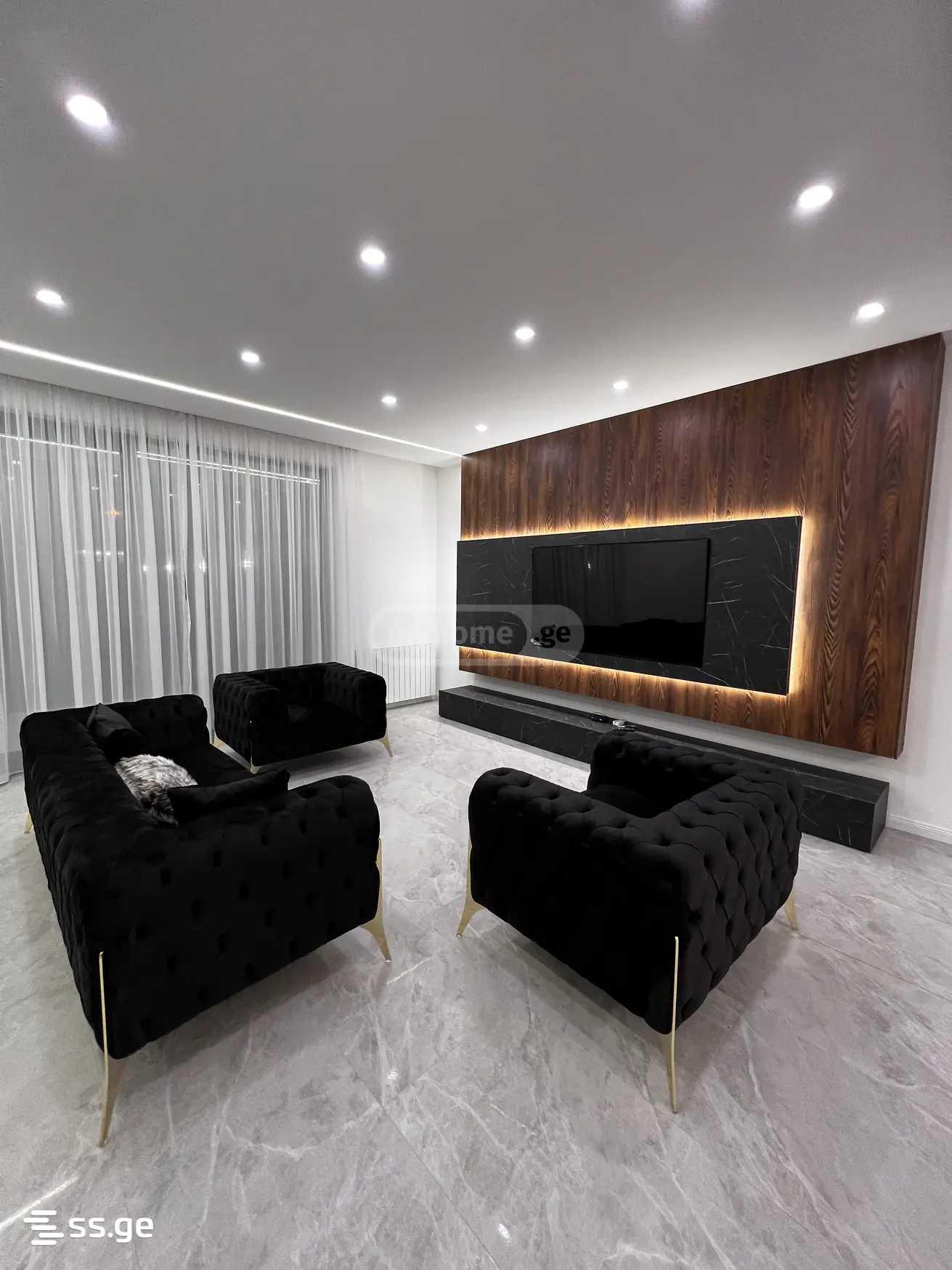 Baron De Baye St: 10-Room House, 470.0 M² | Korter.Ge view 3