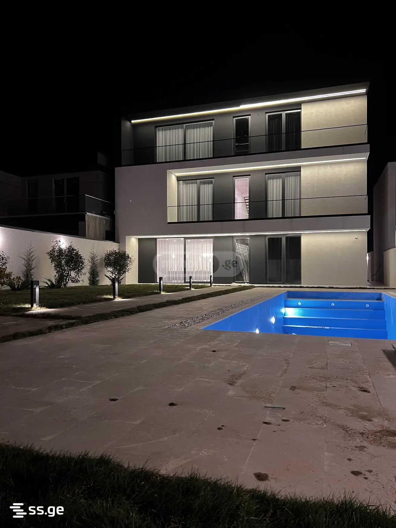 Baron De Baye St: 10-Room House, 470.0 M² | Korter.Ge view 14