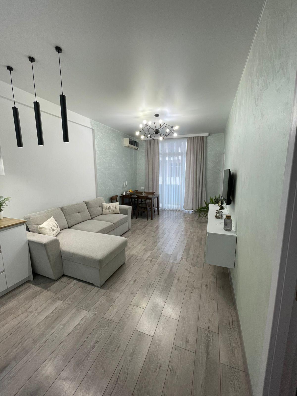 2-Room Apartment For Daily Rent In Batumi, Peter Tchaikovsky St, 65, 60 M² — 120 ₾ Per Day view 2