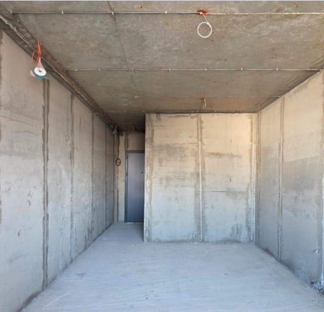 Studio Apartment For Sale view 2