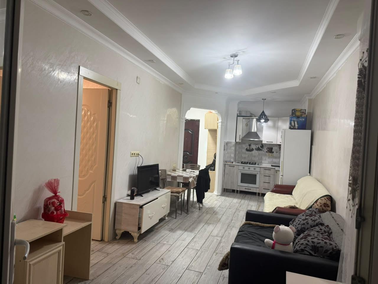 3-Room Apartment For Daily Rent In Batumi, Dar Twins, 60 M² — 120 ₾ Per Day view 3