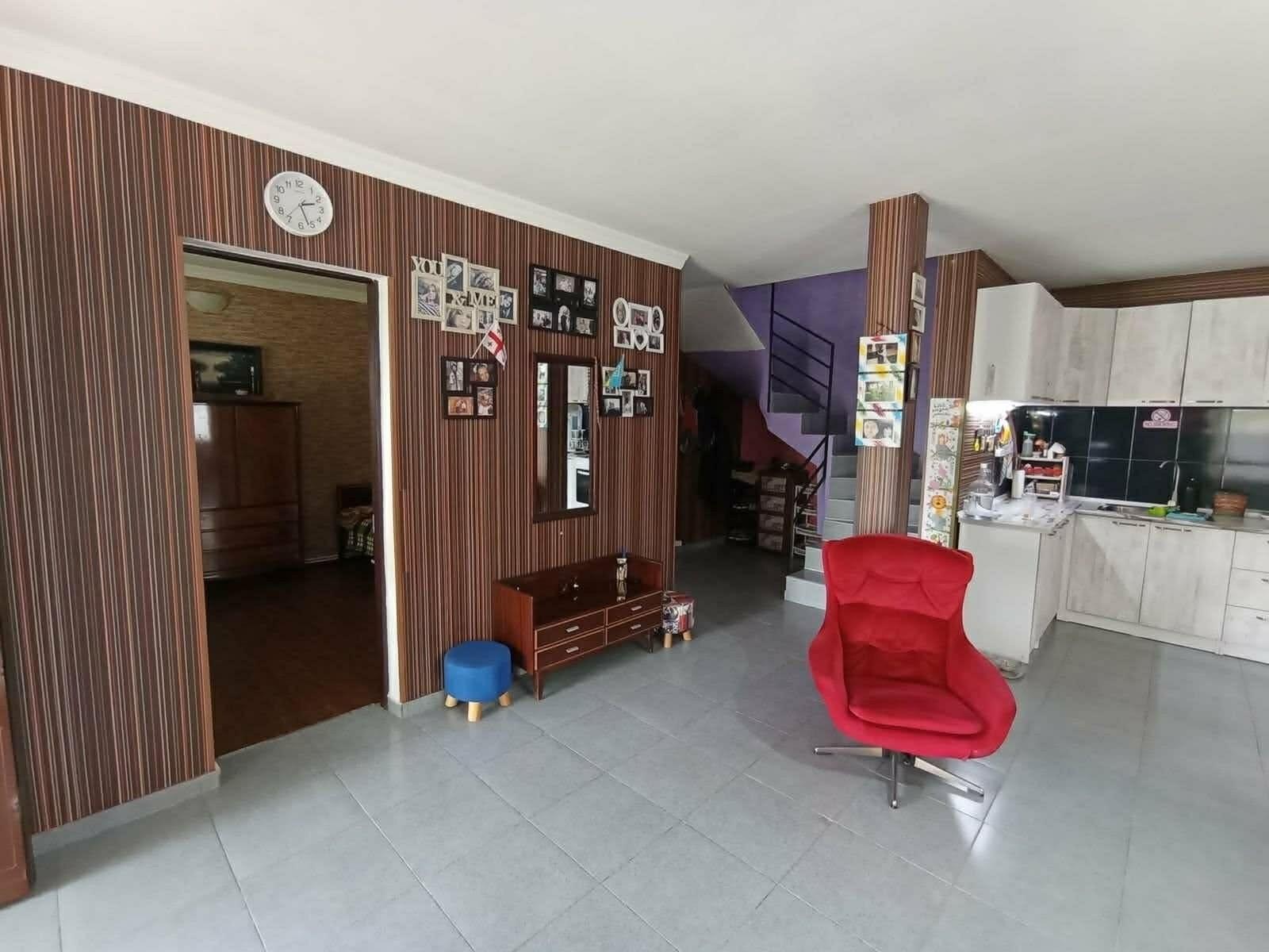 Продажа 5-Room House в In Ureki, Guria St view 2
