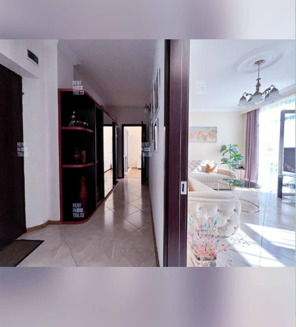 2-Room Apartment For Daily Rent In Batumi, David Kldiashvili St, 3, 65 M² — 200 ₾ Per Day view 3