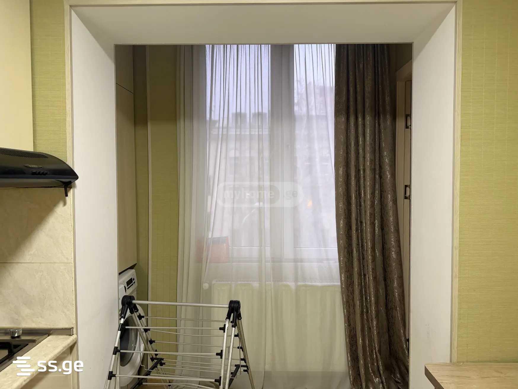 1-Room Apartment For Rent In Tbilisi, Ortatchala 2nd Lane view 6
