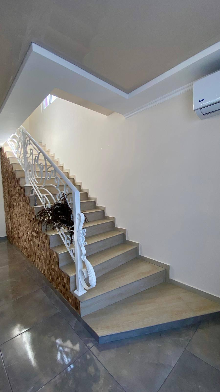 5-Room House For Sale In Batumi, район Ахалшени view 9