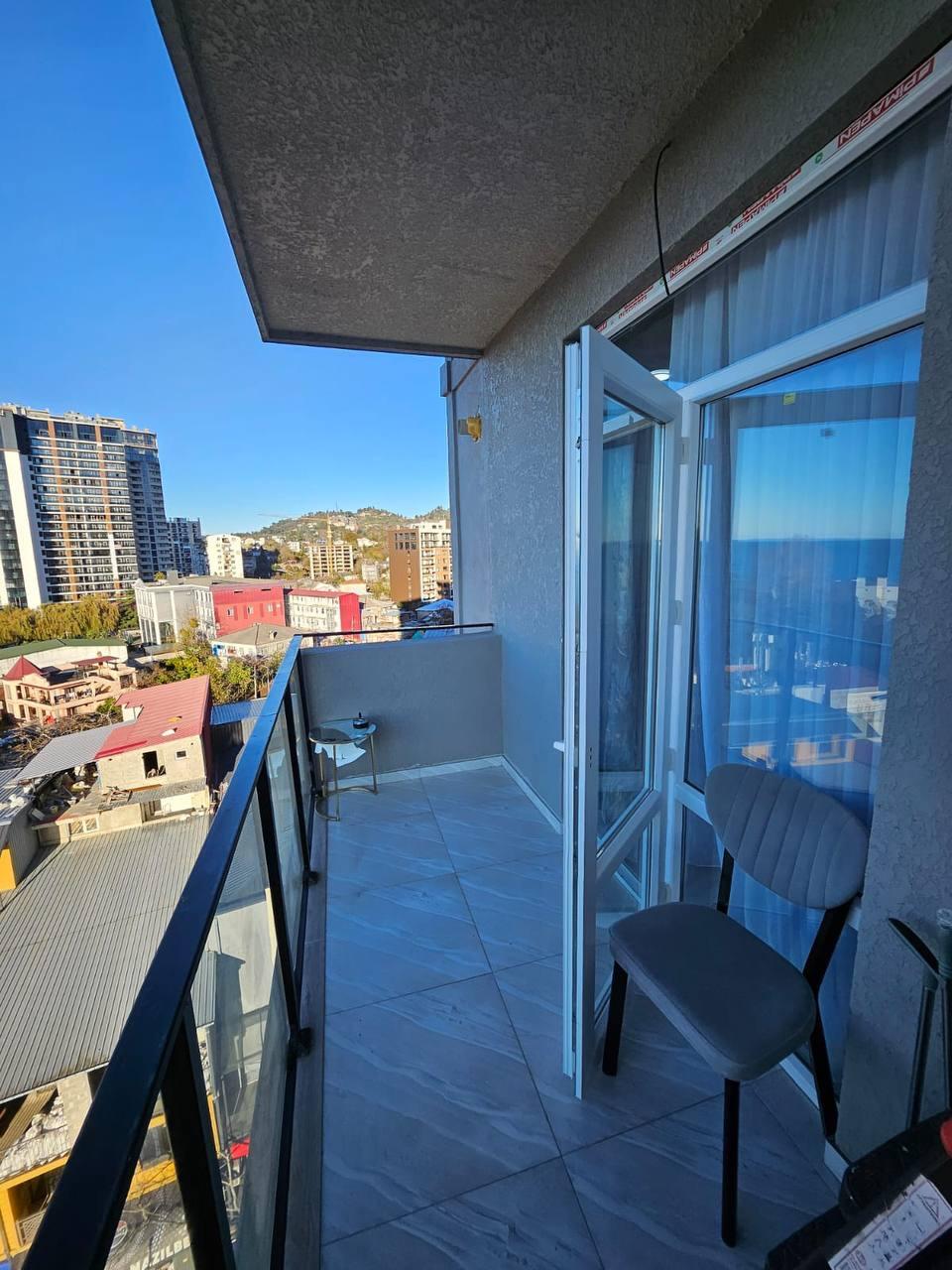 3-Room Apartment For Rent In Batumi, Tamar Mepe Ave, 3 view 9